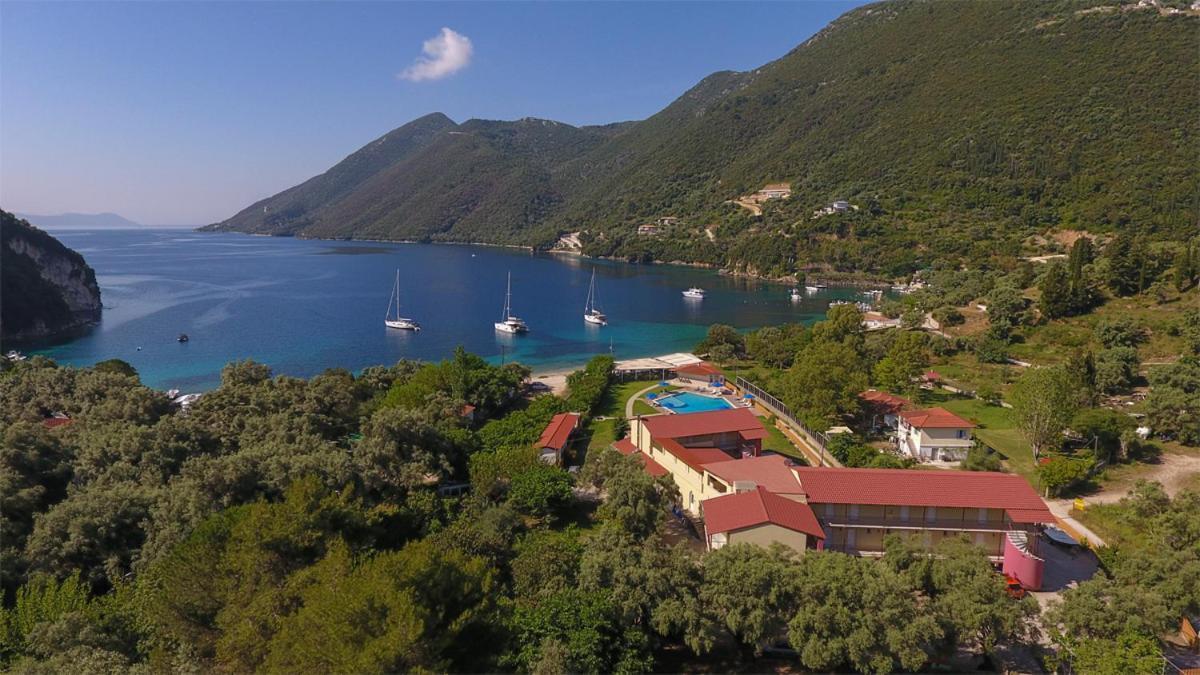 Menes Hotel Jéni Kültér fotó